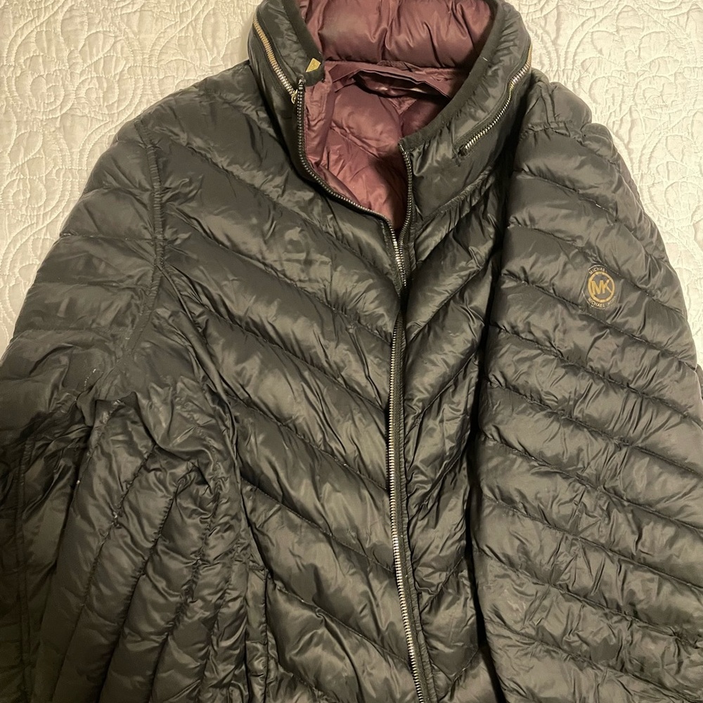 Michael Kors 2X Women’s black winter jacket, gold zipper and trim